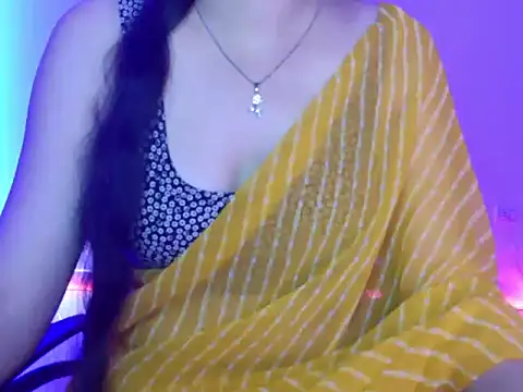 Snapshot of Misha_01 chatting on 2, 11, 2025 Misha 01 online show from 2, 11, 2025