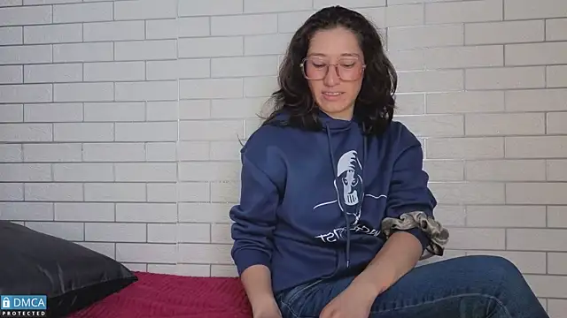 Snapshot of eva_delight_ chatting on 8, 4, 2026 eva delight online show from 8, 4, 2026