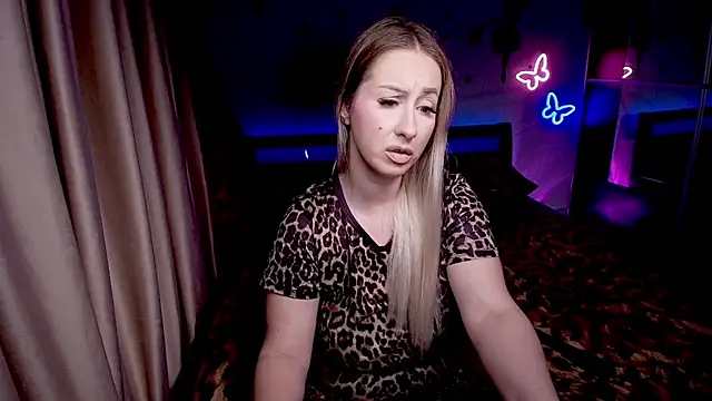 Blonde Miss online show from 15, 4, 2026