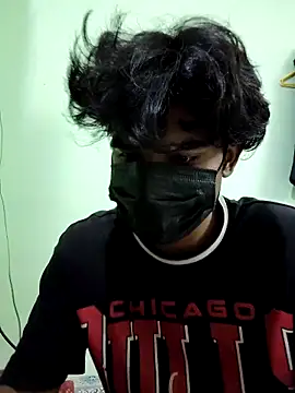 Snapshot of kriZ08 chatting on 19, 2, 2026 kriZ08 online show from 19, 2, 2026