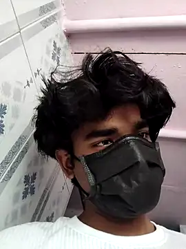 Snapshot of kriZ08 chatting on 4, 3, 2026 kriZ08 online show from 4, 3, 2026