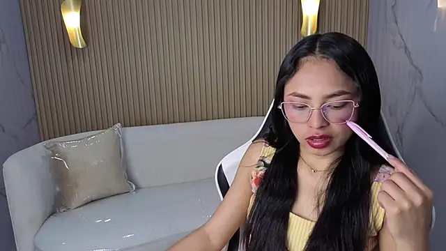 Snapshot of Katte_Kloss_Tx chatting on 29, 11, 2025 Katte Kloss Tx online show from 29, 11, 2025