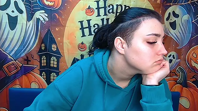 ScarletCargo online show from 3, 11, 2025