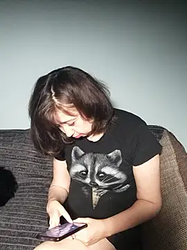 MaryKiki5619 online show from 5, 1, 2026