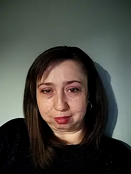 MaryKiki5619 online show from 15, 4, 2026