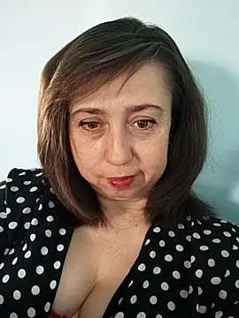 Snapshot of MaryKiki5619 chatting on 5, 7, 2026 MaryKiki5619 online show from 5, 7, 2026