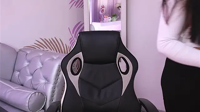 Snapshot of Isabelle_Lane chatting on 5, 3, 2026 Isabelle Lane online show from 5, 3, 2026