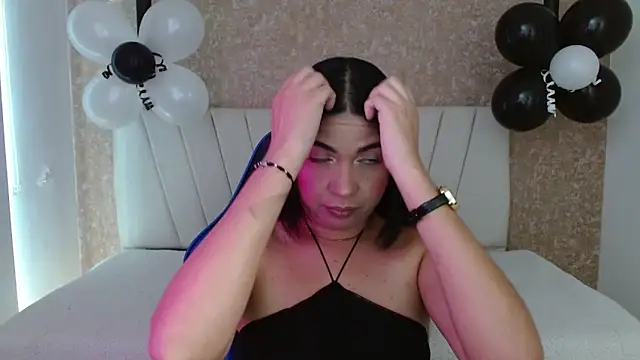 AliceSmity  online show from 10, 2, 2026