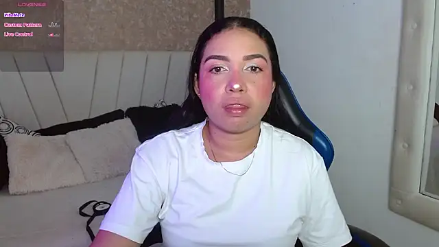 AliceSmity  online show from 11, 4, 2026