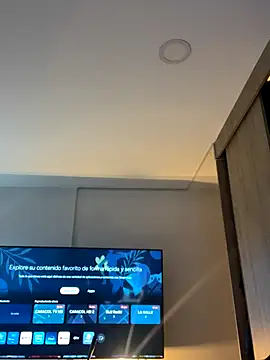 GiaStonne online show from 3, 12, 2025