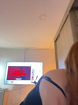 GiaStonne online show from 9, 1, 2026