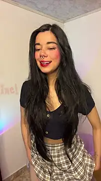 wetbyAlice online show from 9, 11, 2025