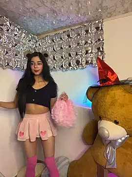 wetbyAlice online show from 24, 10, 2025