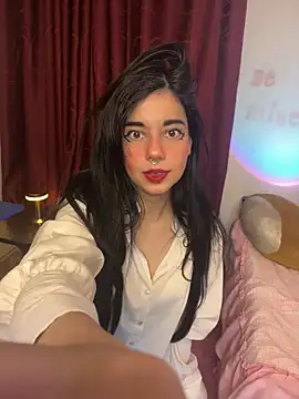 wetbyAlice online show from 16, 4, 2026