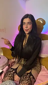 wetbyAlice online show from 22, 11, 2025