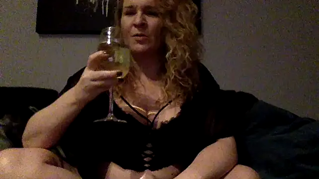 Dinslavnu online show from 31, 10, 2025