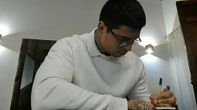 MATEO DILUCA online show from 26, 11, 2025