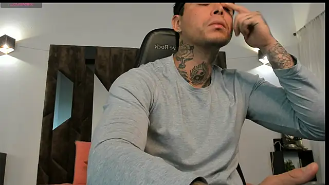 MATEO DILUCA online show from 5, 11, 2025