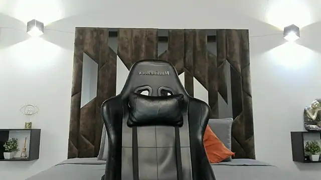 MATEO DILUCA online show from 27, 11, 2025