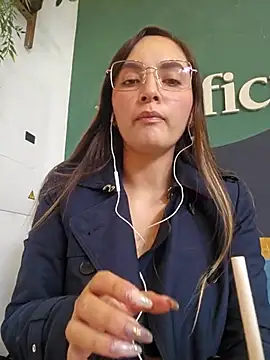 sophie-06 online show from 8, 11, 2025