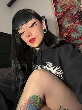 Snapshot of NinaHex chatting on 24, 11, 2025 NinaHex online show from 24, 11, 2025