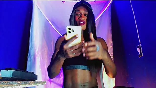 Kloe cardashan online show from 21, 11, 2025