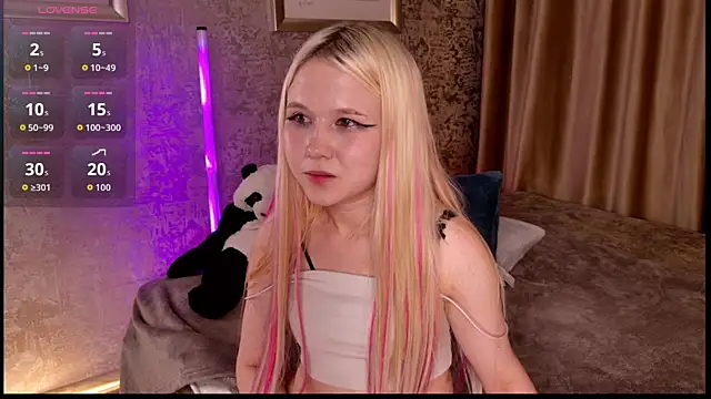 VivieSunn online show from 30, 4, 2026