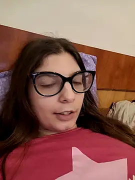 sweetbabygirlforyou online show from 5, 3, 2026