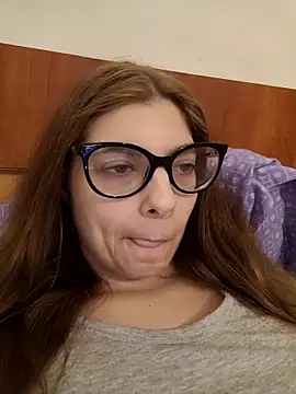 sweetbabygirlforyou online show from 14, 4, 2026