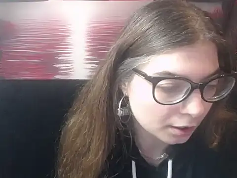 sweetbabygirlforyou online show from 11, 11, 2025