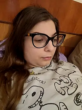 sweetbabygirlforyou online show from 3, 12, 2025