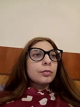 sweetbabygirlforyou online show from 13, 4, 2026