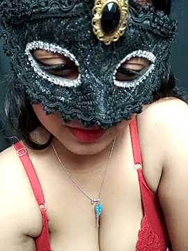 Snapshot of Mampykolkata chatting on 28, 4, 2026 Mampykolkata online show from 28, 4, 2026