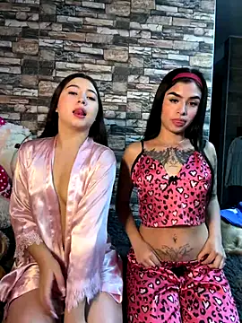 nicky and isabella online show from 31, 10, 2025