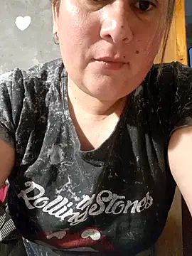 Clara Arg online show from 2, 11, 2025