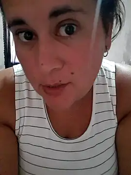 Snapshot of Clara_Arg chatting on 2, 2, 2026 Clara Arg online show from 2, 2, 2026