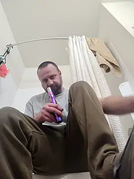 Snapshot of Fuckboyguyman chatting on 7, 11, 2025 Fuckboyguyman online show from 7, 11, 2025