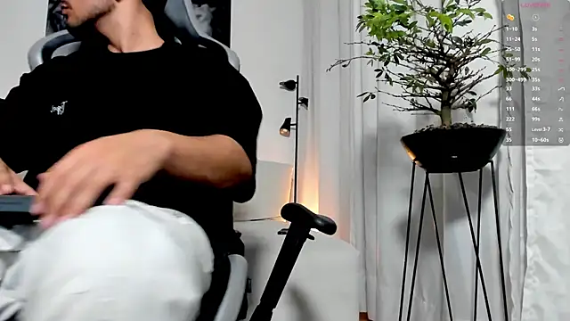 Snapshot of IamKael_ chatting on 12, 2, 2026 IamKael online show from 12, 2, 2026