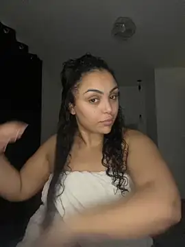 CaramelCarmenxox online show from 4, 12, 2025