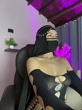 Snapshot of shaima__ chatting on 13, 7, 2026 shaima online show from 13, 7, 2026