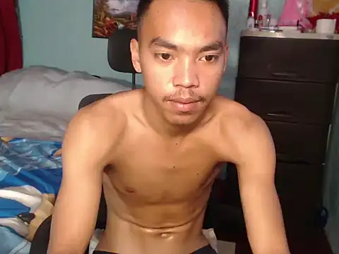 slimraz02 online show from 10, 3, 2026