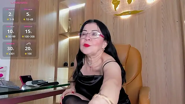 laliItaclark online show from 10, 1, 2026