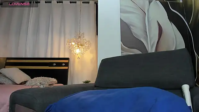 Snapshot of laliItaclark chatting on 23, 11, 2025 laliItaclark online show from 23, 11, 2025