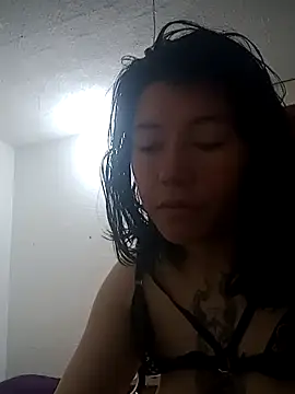 Angeline Thompson online show from 28, 10, 2025