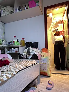 Zuzu-6 online show from 17, 2, 2026