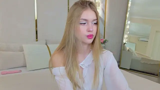Snapshot of JenniNellson chatting on 12, 6, 2026 JenniNellson online show from 12, 6, 2026