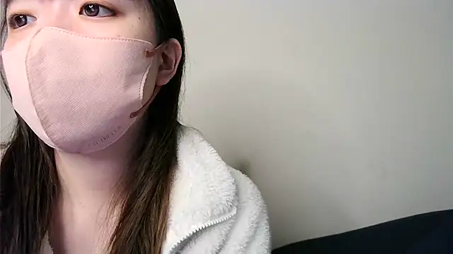 yua chan00 online show from 17, 1, 2026