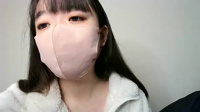 yua chan00 online show from 15, 1, 2026