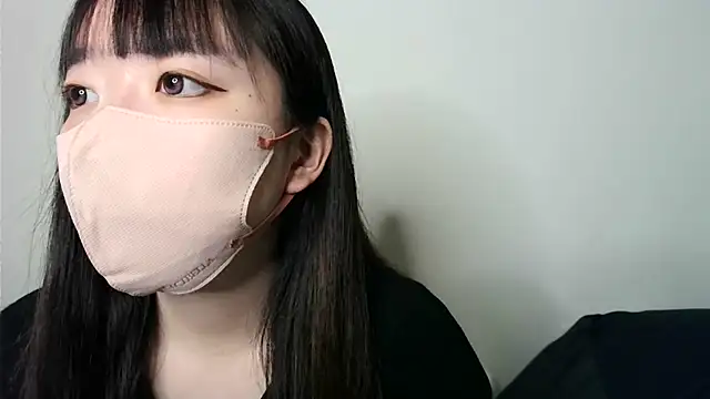 yua chan00 online show from 15, 2, 2026