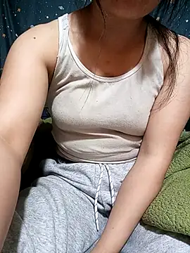 Phoena-a online show from 8, 3, 2026